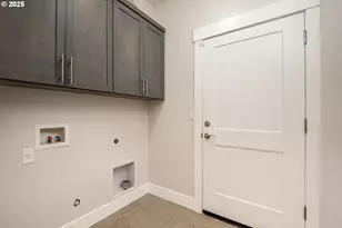 2355 Pioneer Pike, Eugene, OR 97401 - Photo 16