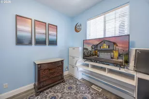 1615 NW 39th St, Lincoln City, OR 97367 - Photo 12