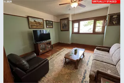 518 2nd St, Oregon City, OR 97045 - Photo 6