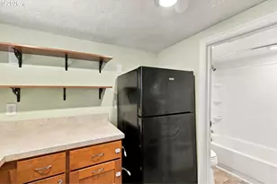 518 2nd St, Oregon City, OR 97045 - Photo 38