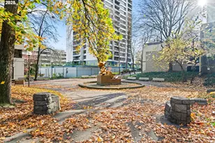 111 SW Harrison St, Portland, OR 97201 - Photo 32