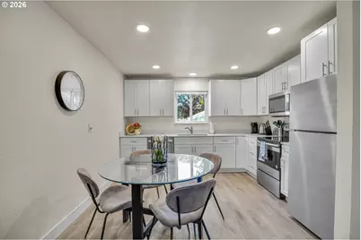 2706 SE 138th Ave #29, Portland, OR 97236 - Photo 8