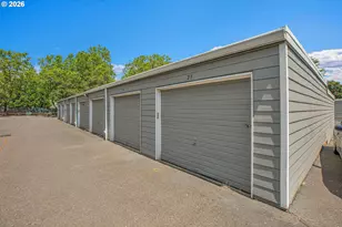 2706 SE 138th Ave, Portland, OR 97236 - Photo 24