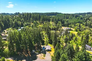 1011 NW 405th St, Woodland, WA 98674 - Photo 2