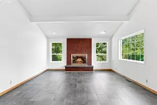 1011 NW 405th St, Woodland, WA 98674 - Photo 8