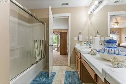 21795 NE Larkspur Ln, Fairview, OR 97024 - Photo 18