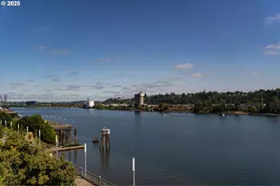 1658 NW Riverscape St, Portland, OR 97209 - Photo 32