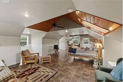 73028 Crannog Rd, North Bend, OR 97459 - Photo 38