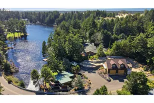 73028 Crannog Rd, North Bend, OR 97459 - Photo 4