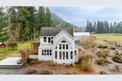 40759 McDowell Creek Dr, Lebanon, OR 97355 - Photo 4