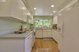 14395 SW 27th Ct, Beaverton, OR 97008 - Photo 14