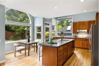 4321 SW Terlyn Ct, Portland, OR 97221 - Photo 12