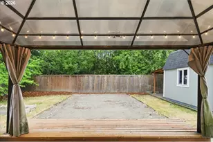 919 NW 11th Ave, Battle Ground, WA 98604 - Photo 8