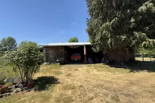 5189 Strickland Canyon Rd, Roseburg, OR 97471 - Photo 32