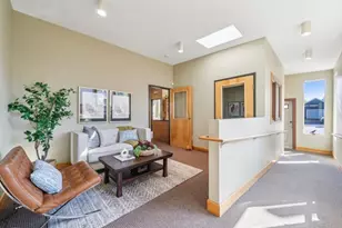 5819 N Greeley Ave, Portland, OR 97217 - Photo 8