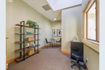 5819 N Greeley Ave, Portland, OR 97217 - Photo 10