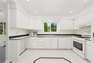 1512 T St, Springfield, OR 97477 - Photo 10