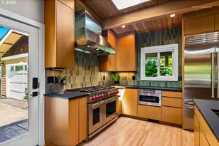 4550 Dogwood Dr, Lake Oswego, OR 97035 - Photo 8