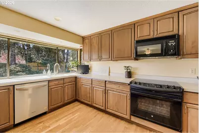 17200 NW Bandon Ct, Beaverton, OR 97006 - Photo 8