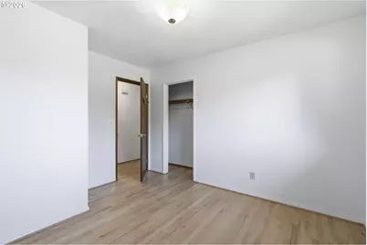 21224 SE Yamhill St, Gresham, OR 97030 - Photo 24