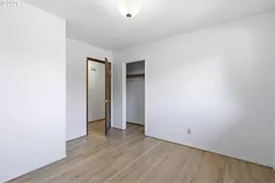 21224 SE Yamhill St, Gresham, OR 97030 - Photo 24