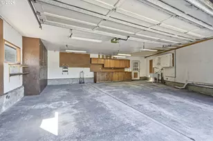 21224 SE Yamhill St, Gresham, OR 97030 - Photo 20