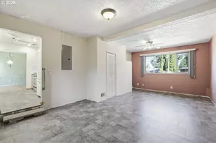21224 SE Yamhill St, Gresham, OR 97030 - Photo 18