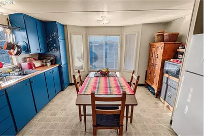 2300 SE 82nd Ave #26, Portland, OR 97216 - Photo 6