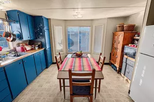 2300 SE 82nd Ave, Portland, OR 97216 - Photo 6