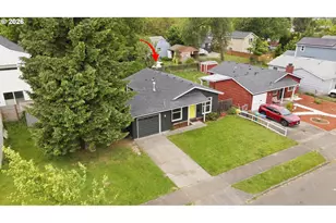 9725 N Exeter Ave, Portland, OR 97203 - Photo 26