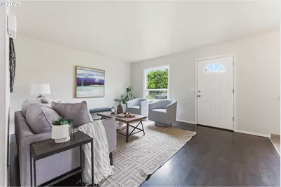 9725 N Exeter Ave, Portland, OR 97203 - Photo 4