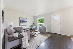 9725 N Exeter Ave, Portland, OR 97203 - Photo 4