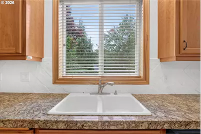 8311 SW 43rd Ave, Portland, OR 97219 - Photo 22