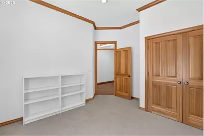 8311 SW 43rd Ave, Portland, OR 97219 - Photo 6