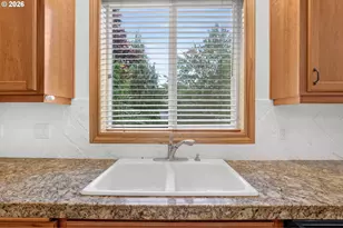8311 SW 43rd Ave, Portland, OR 97219 - Photo 24