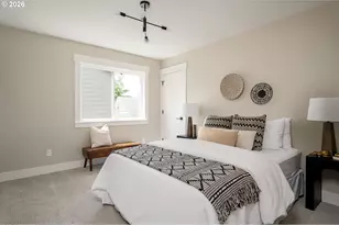 8425 NE Hassalo St, Portland, OR 97220 - Photo 26
