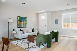 8425 NE Hassalo St, Portland, OR 97220 - Photo 8