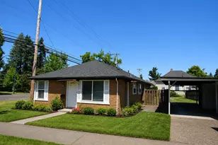 2307 Sunset Dr, Forest Grove, OR 97116 - Photo 4
