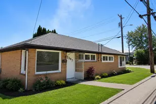 2307 Sunset Dr, Forest Grove, OR 97116 - Photo 2