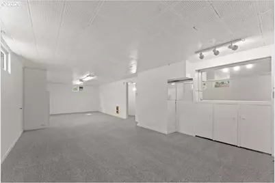 7413 SE Pine St, Portland, OR 97215 - Photo 26