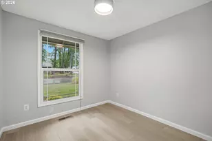 12955 SW 22nd St, Beaverton, OR 97008 - Photo 16