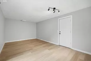 12955 SW 22nd St, Beaverton, OR 97008 - Photo 12