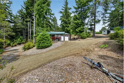 69487 Sharp Rd, North Bend, OR 97459 - Photo 12