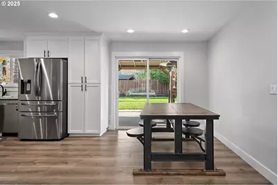 14375 SW Wilson Dr, Beaverton, OR 97008 - Photo 16