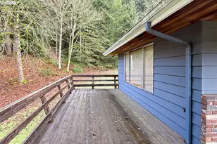 19955 SE Tillstrom Rd, Damascus, OR 97089 - Photo 10