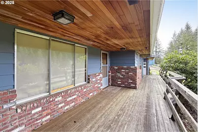 19955 SE Tillstrom Rd, Damascus, OR 97089 - Photo 20