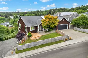 2144 Middle Fork Cir, Seaside, OR 97138 - Photo 1