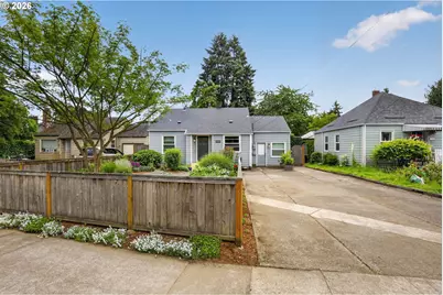 7340 N Willamette Blvd, Portland, OR 97203 - Photo 22