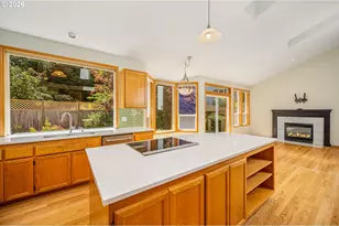 3826 Brighton Ave, Eugene, OR 97405 - Photo 8