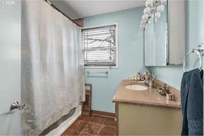 580 N Sheridan St, Mount Angel, OR 97362 - Photo 22